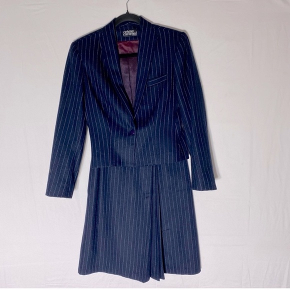 Vintage Crème Caramel Navy Blue Pinstriped Suit Skirt Set S - Picture 13 of 13